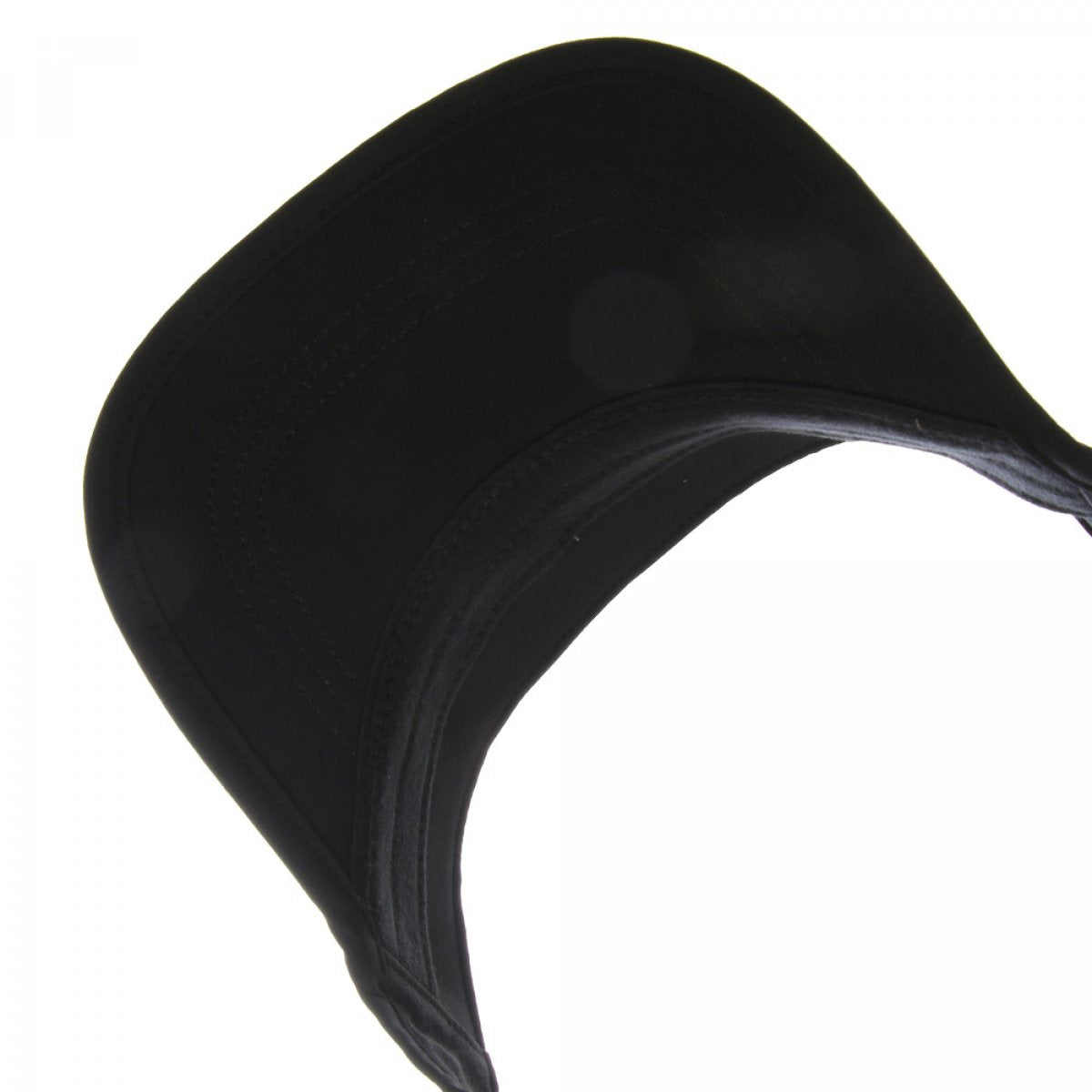 Visera Under Armour Launch