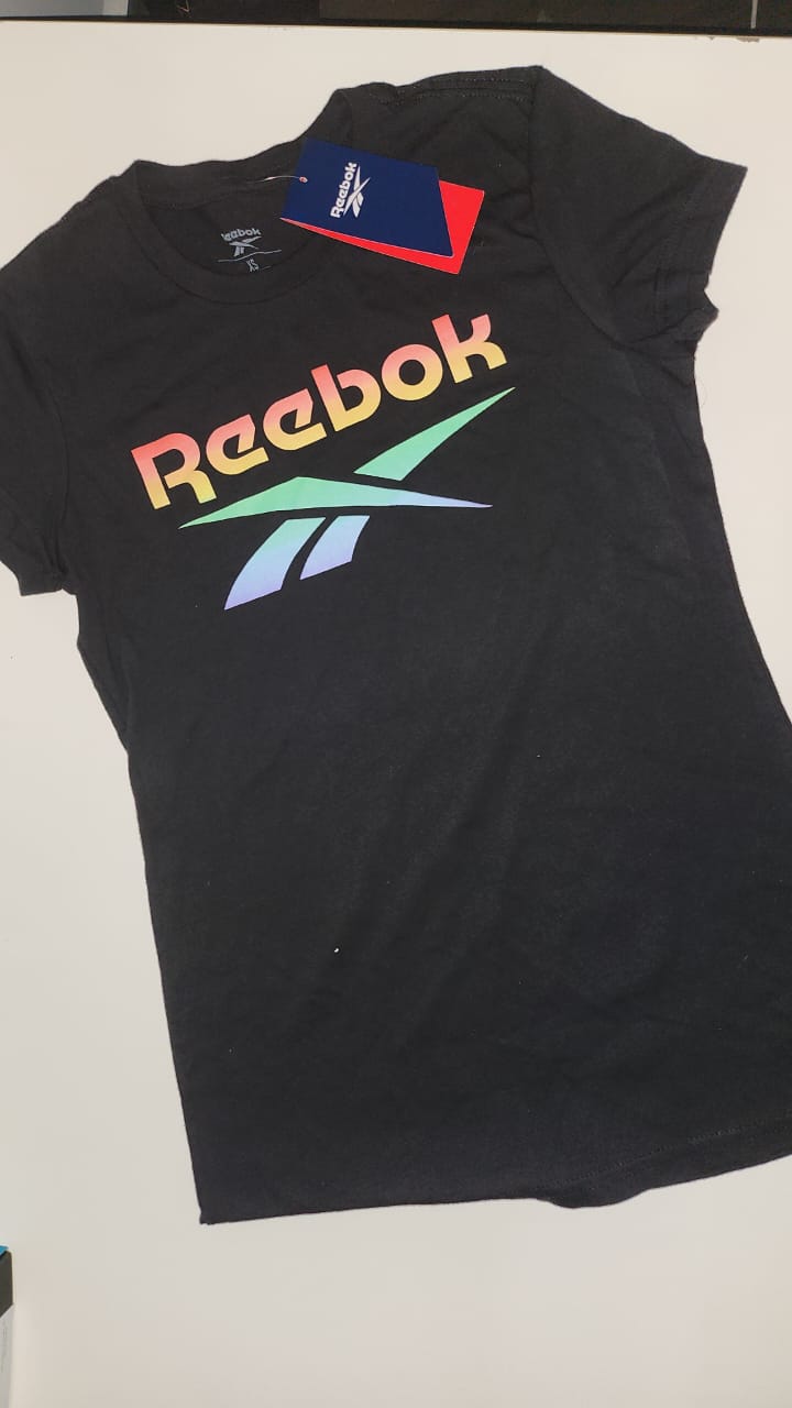 Reebok Camisa Negra para Mujer logo Rainbow